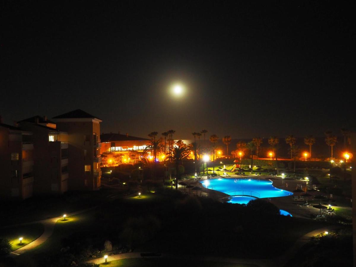 atico en Las Americas Islantilla primera línea de playa Exterior foto