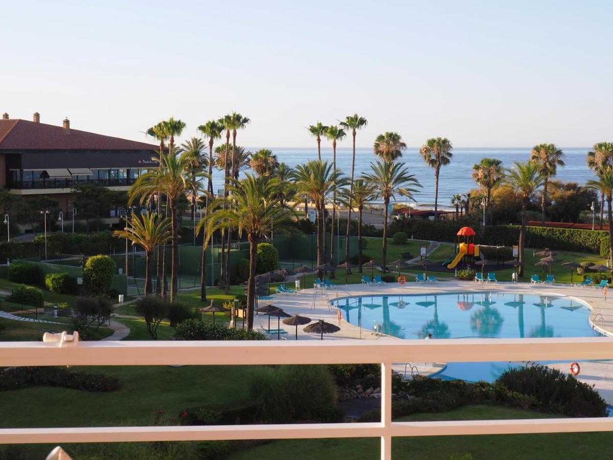 atico en Las Americas Islantilla primera línea de playa Exterior foto